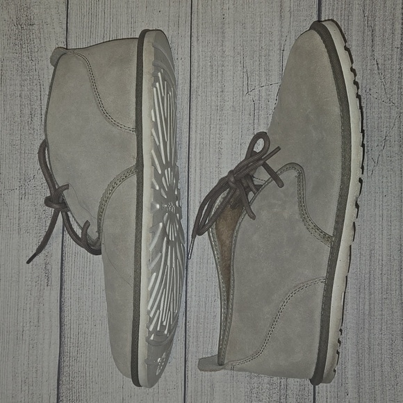 Ugg Men's Maksim Chukka Boots Gray Size 10 - Picture 2 of 9